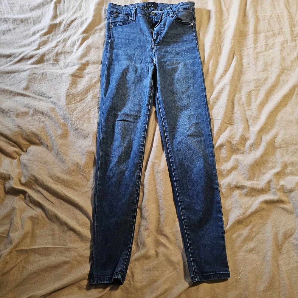 Stretchy jeans
